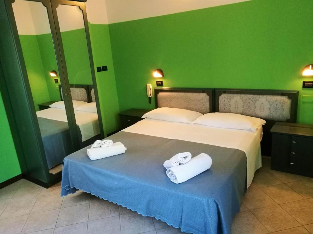 Hotel Berna 리미니 외부 사진